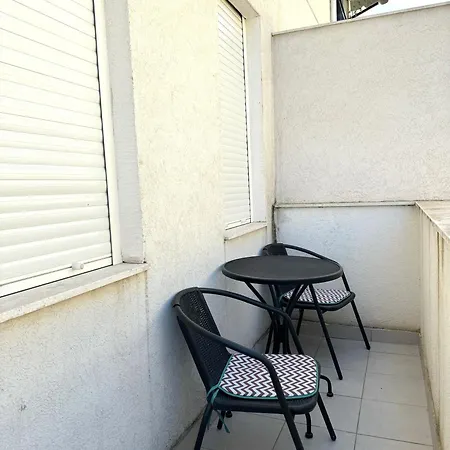 Apartment In The Heart Of Old Bazaar, - Hana *